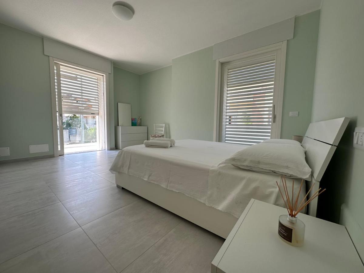 White B&B Pagliare Екстериор снимка